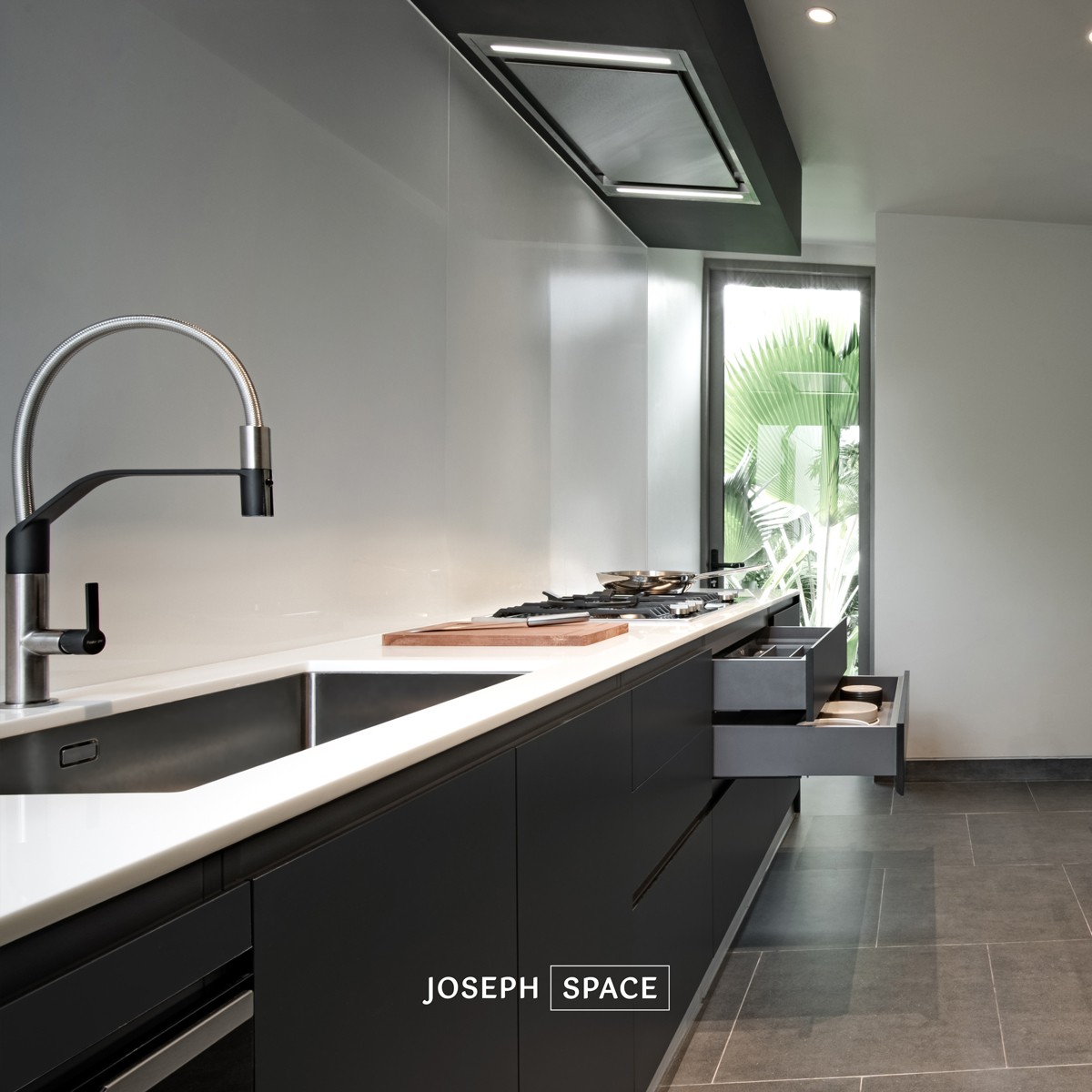 คู่มือวางแผนครัวบิวท์อินและงานบิวท์อินทั้งหลัง เลือกแบบไหนดีให้ตอบโจทย์บ้านคุณ