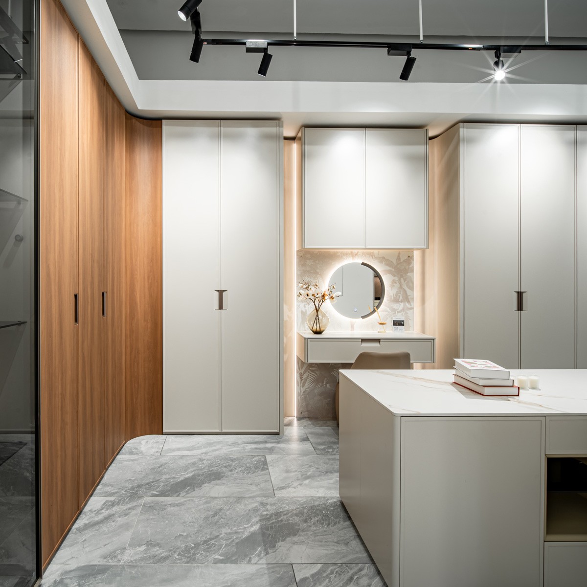 ตู้เสื้อผ้า